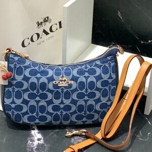 COACH Teri Shoulder Bag Signature Denim